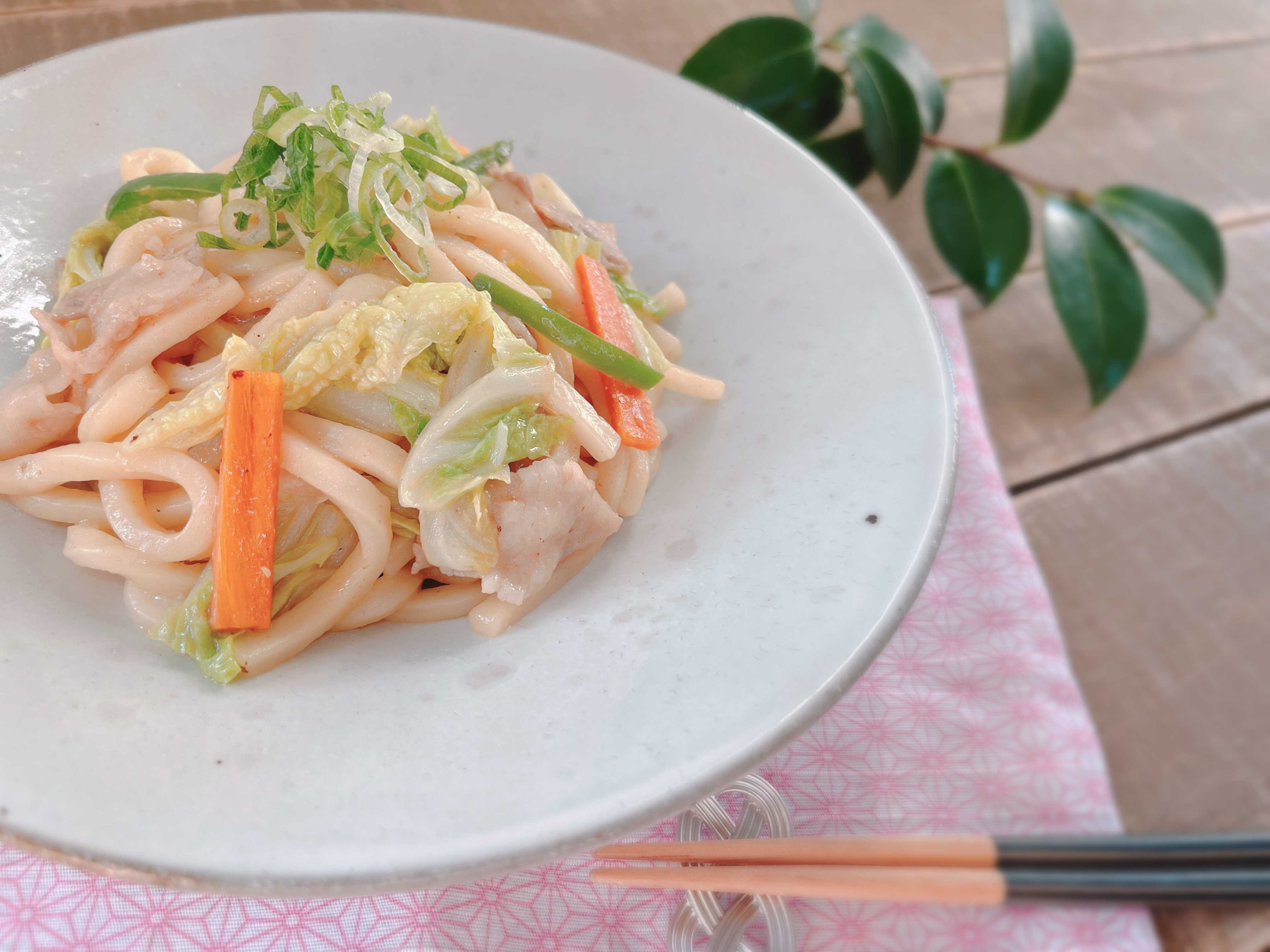 白菜の味噌焼きうどん