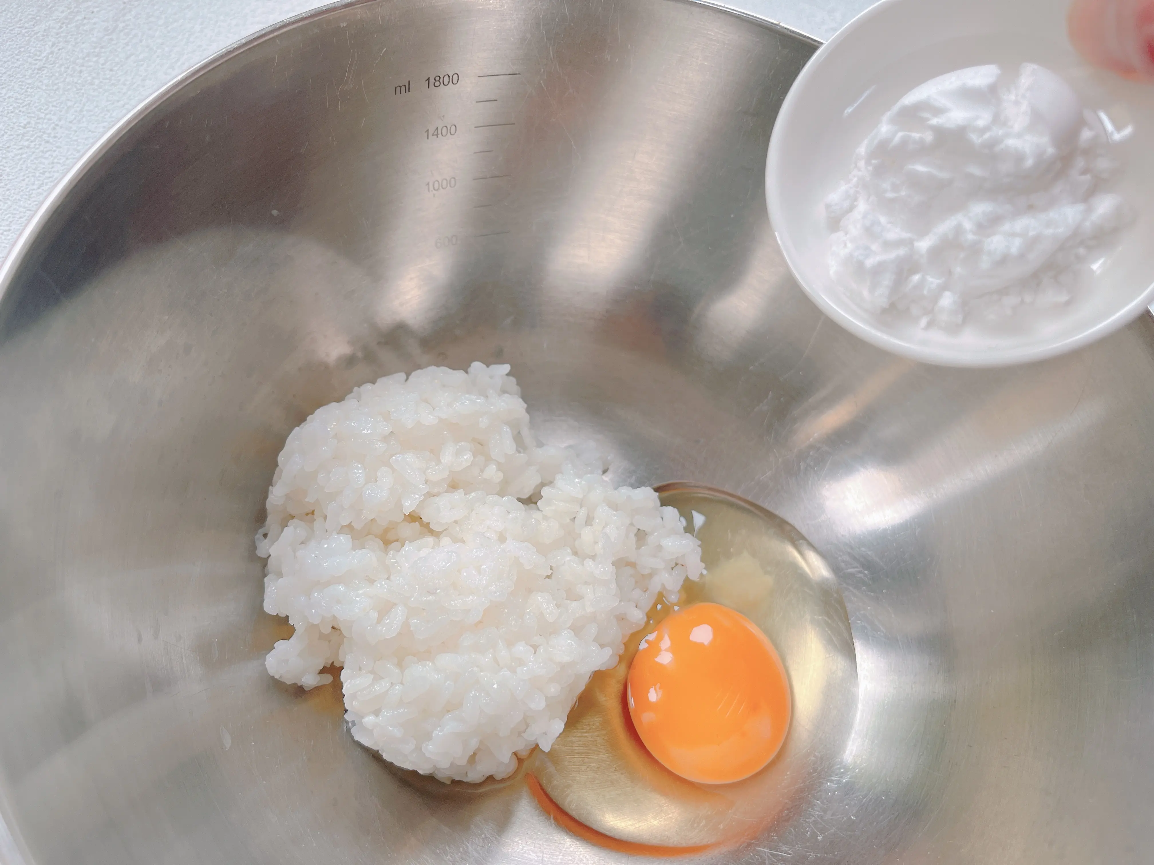 お米に片栗粉を混ぜる