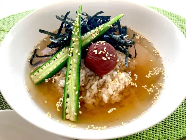 夏の冷やし茶漬け